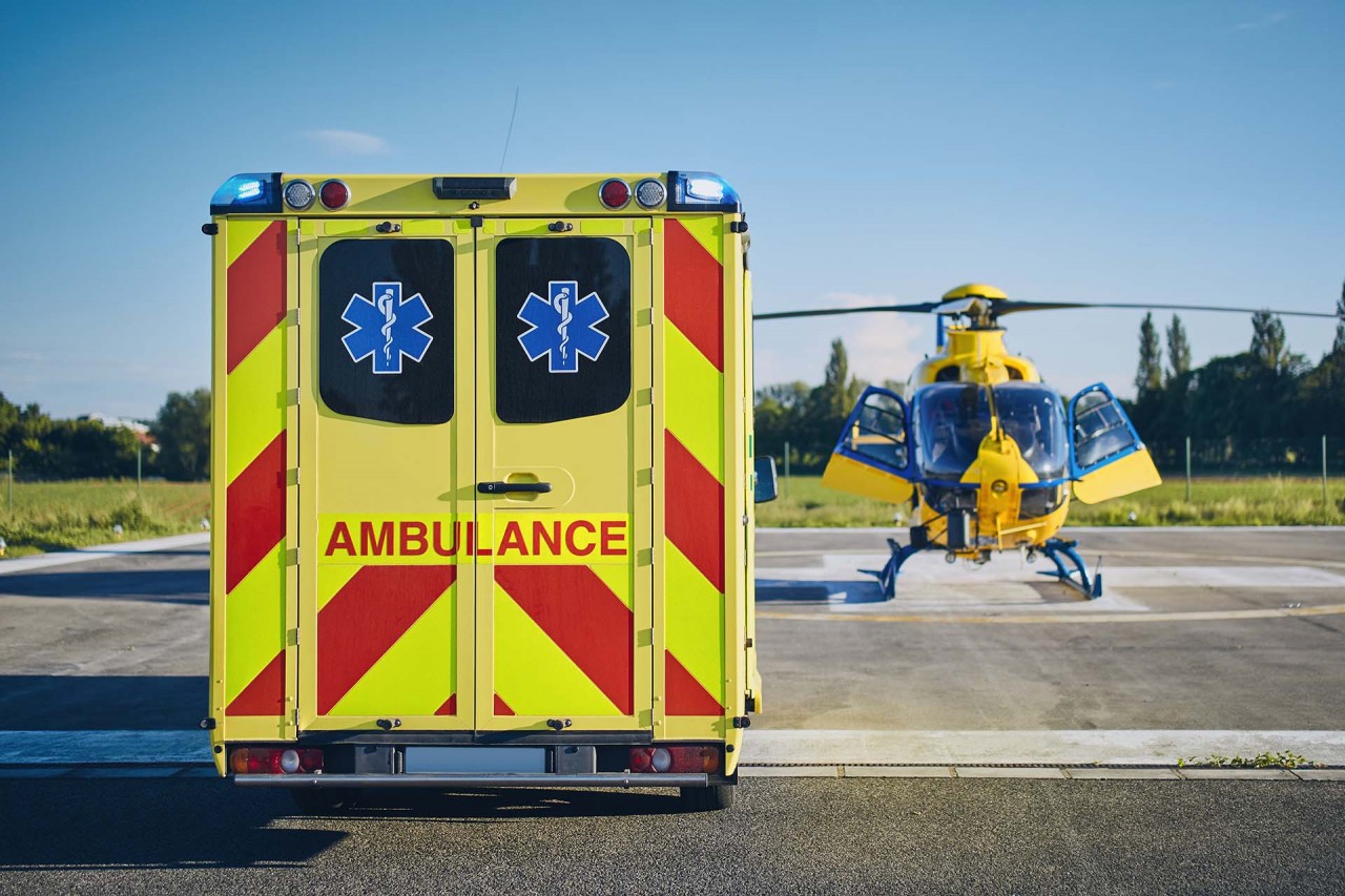 emergency-medical-service-CXS49BR